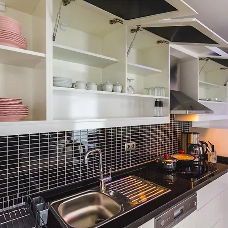 Seven Stars B-15 Apartamento